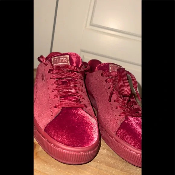 Puma - Picture 2 of 3